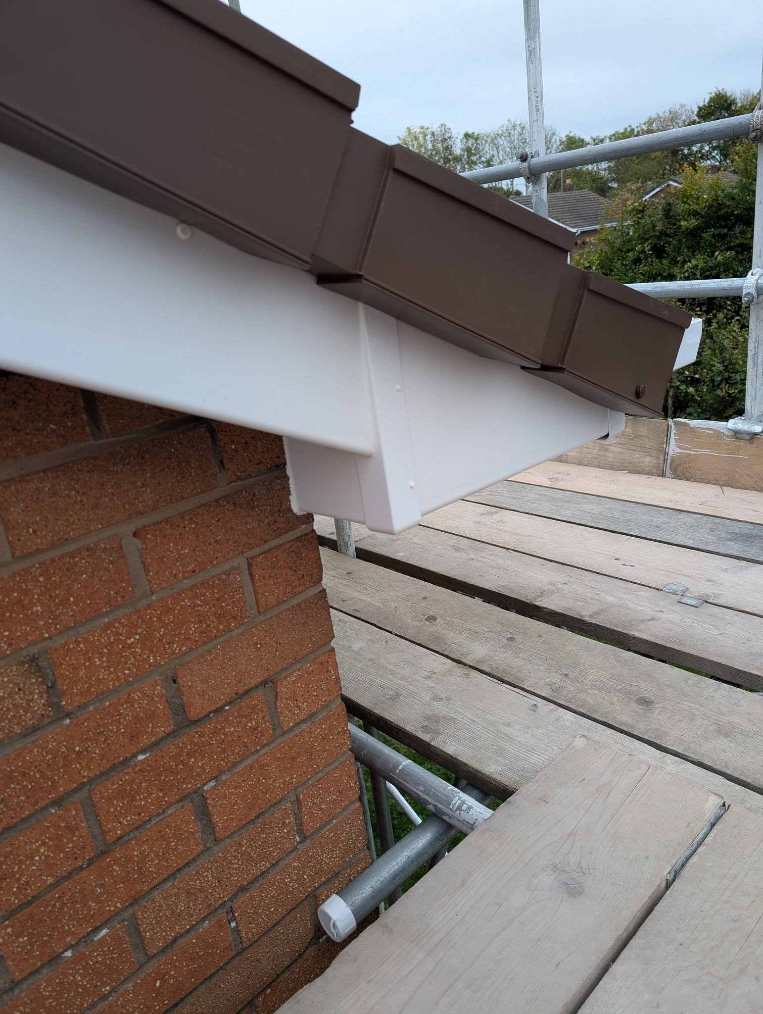 New white fascia and box end, Acton, Wrexham